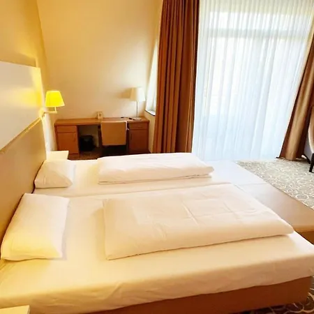 Parkhotel Garden * Бад-Херсфельд